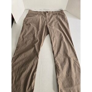 Orvis Men's Khaki Tech Cargo Pants‎ Size 40x30 (hemmed to 27) Nylon Spandex